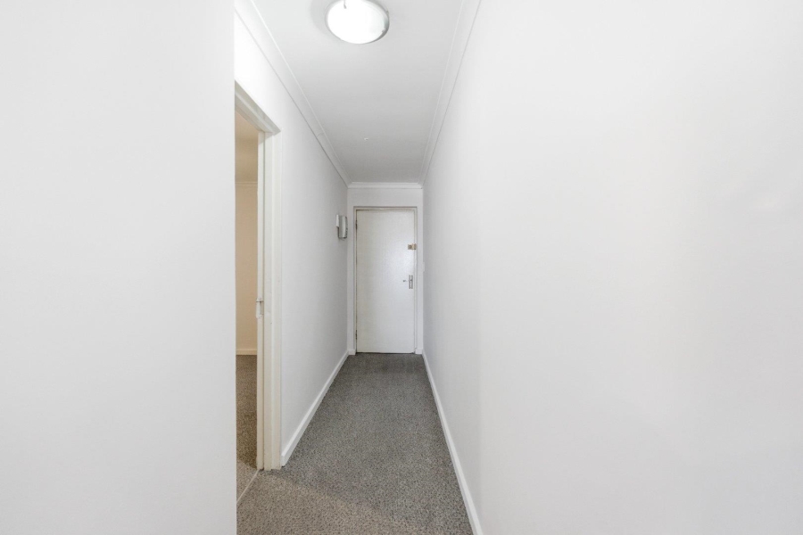 To Let 1 Bedroom Property for Rent in Salt River Western Cape